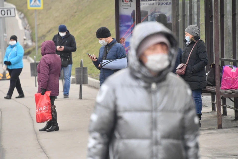 Ношение масок в общественных местах для нижегородцев является обязательным.