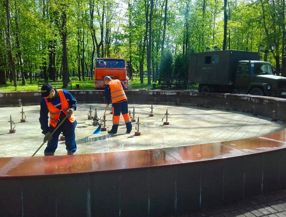 Фонтаны готовят к запуску в Смоленске. Фото: администрация Смоленска.