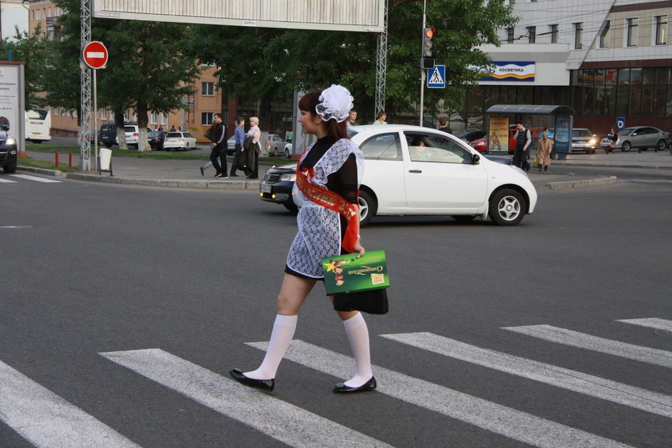 Каждая школа должна принять решение самостоятельно.