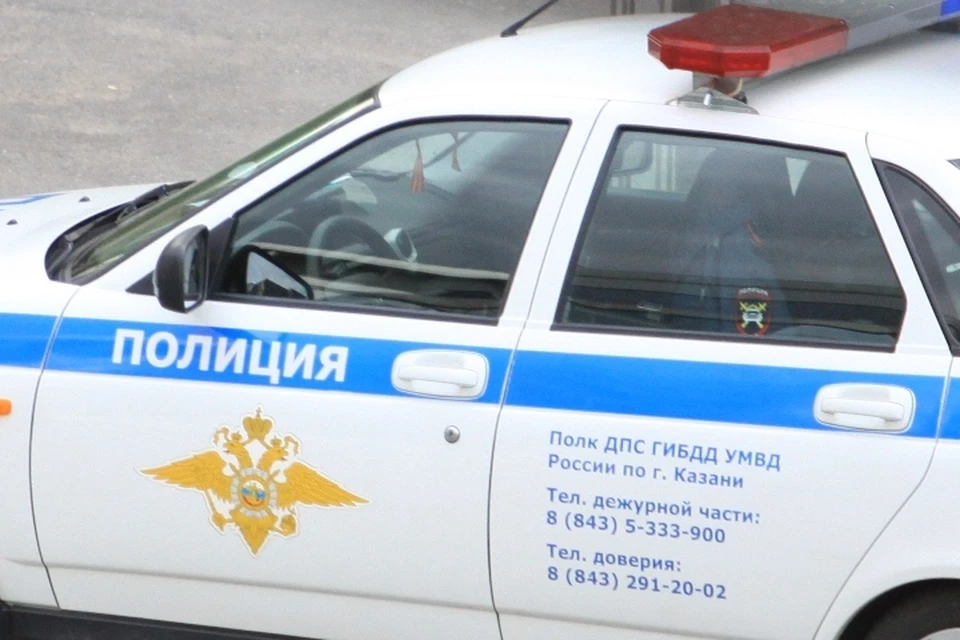 По факту применения табельного оружия начата служебная проверка в МВД Татарстана.