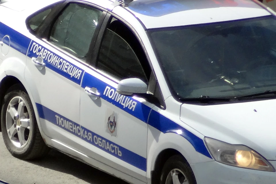 В Тюмени угонщик авто, попав в ДТП, уснул в канаве.