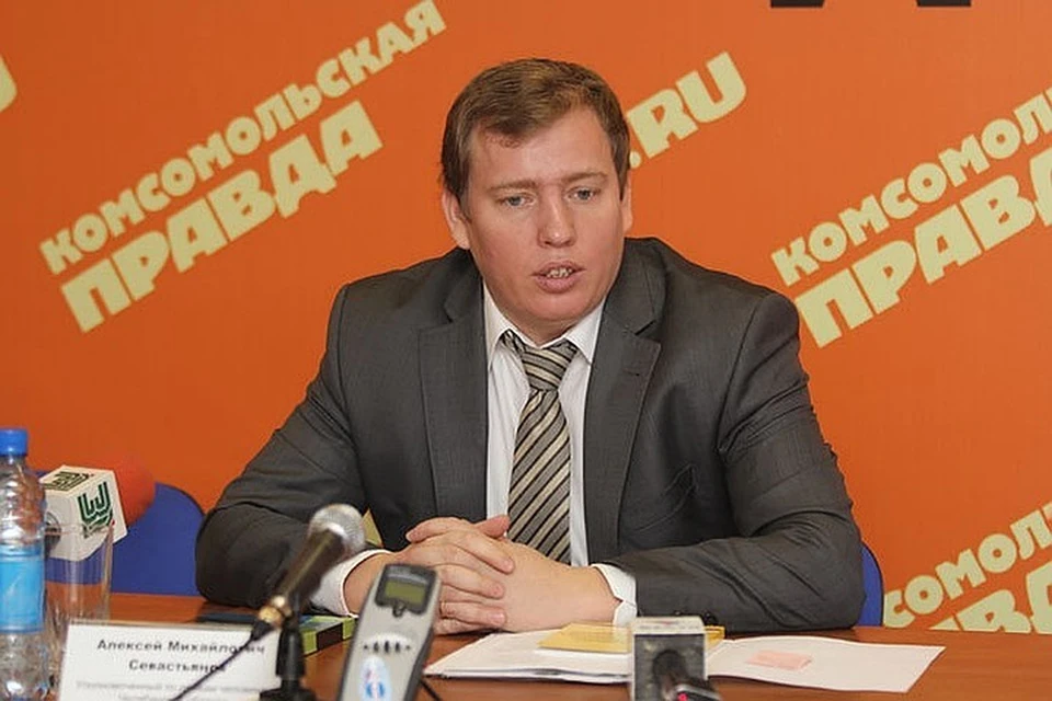 Заседания по делу экс-омбудсмена несколько раз переносили
