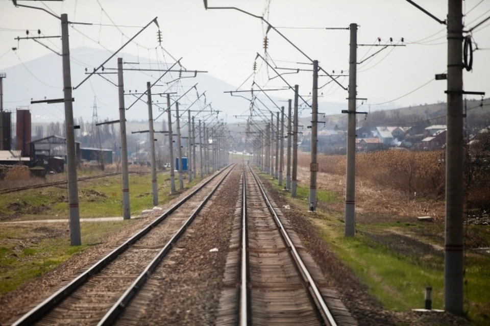 Составитель вагонов нашел четырехлетнего ребенка на железной дороге в Хабаровском крае