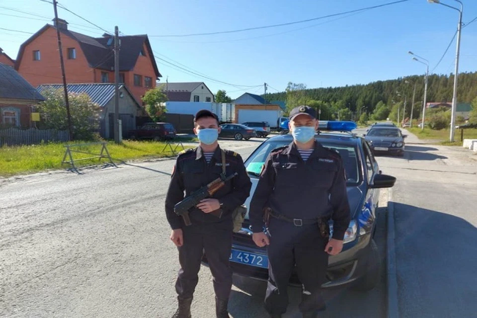 Росгвардейцы ХМАО спасли тонущего человека. Фото Росгвардии Югры.