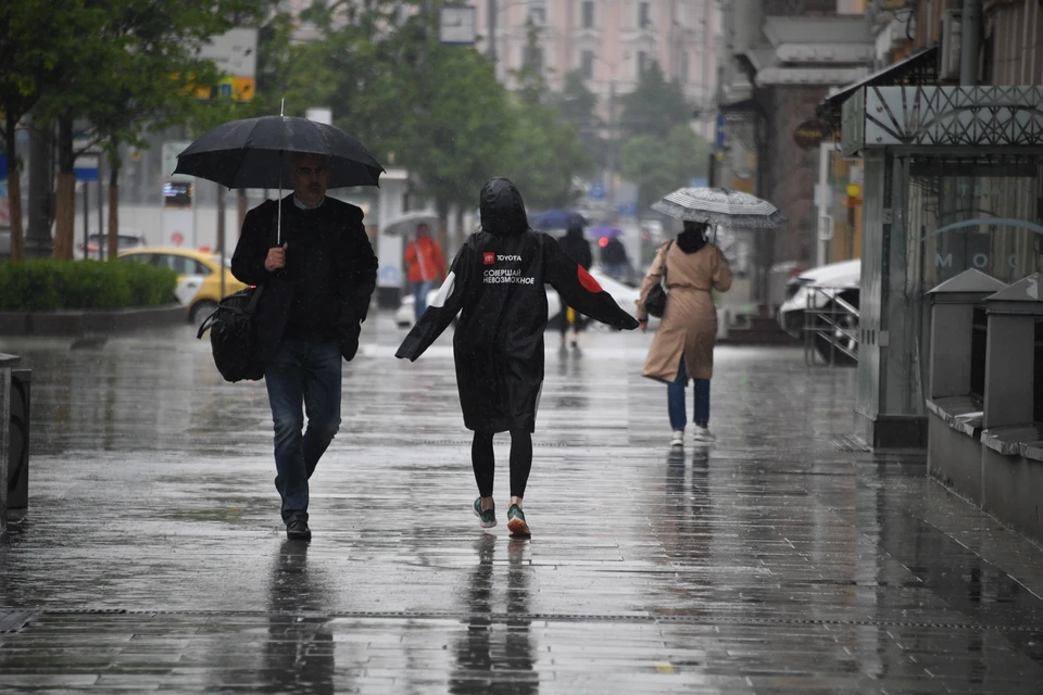 В Москве объявили «оранжевый» уровень погодной опасности из-за ливня