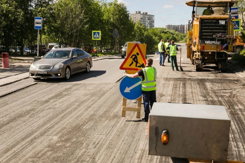 Заполярье в прошлом году было признано регионом-лидером нацпроекта "Безопасные и качественные автомобильные дороги". Фото: правительство Мурманской области