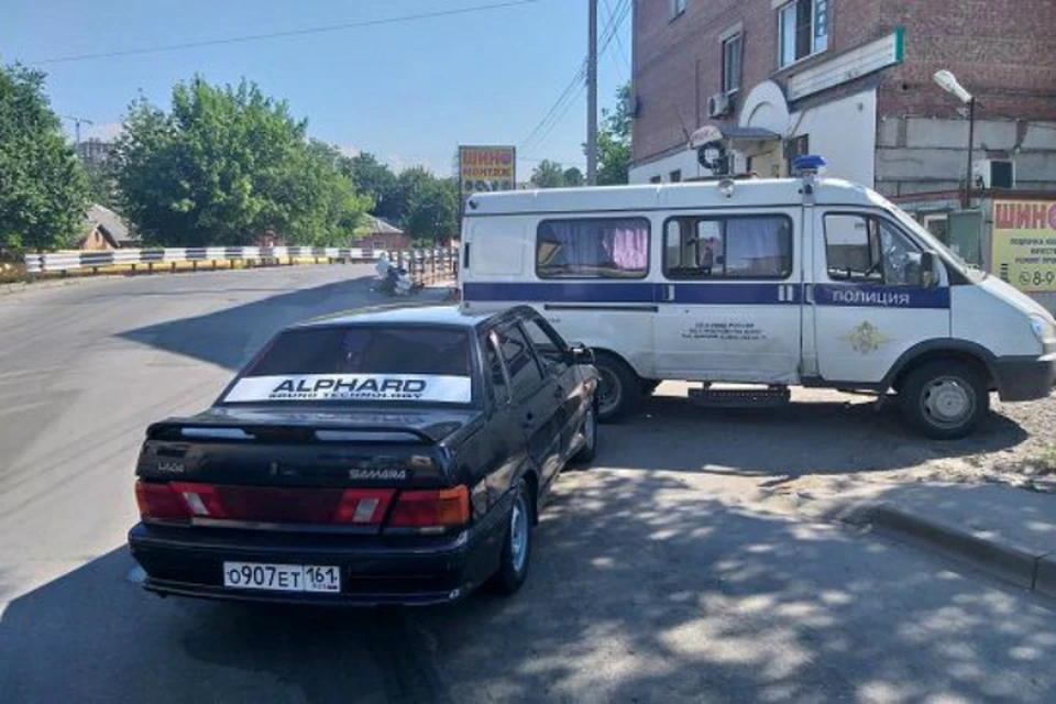 В Ростове полицейская машина столкнулась с отечественным авто. Фото: соцсети