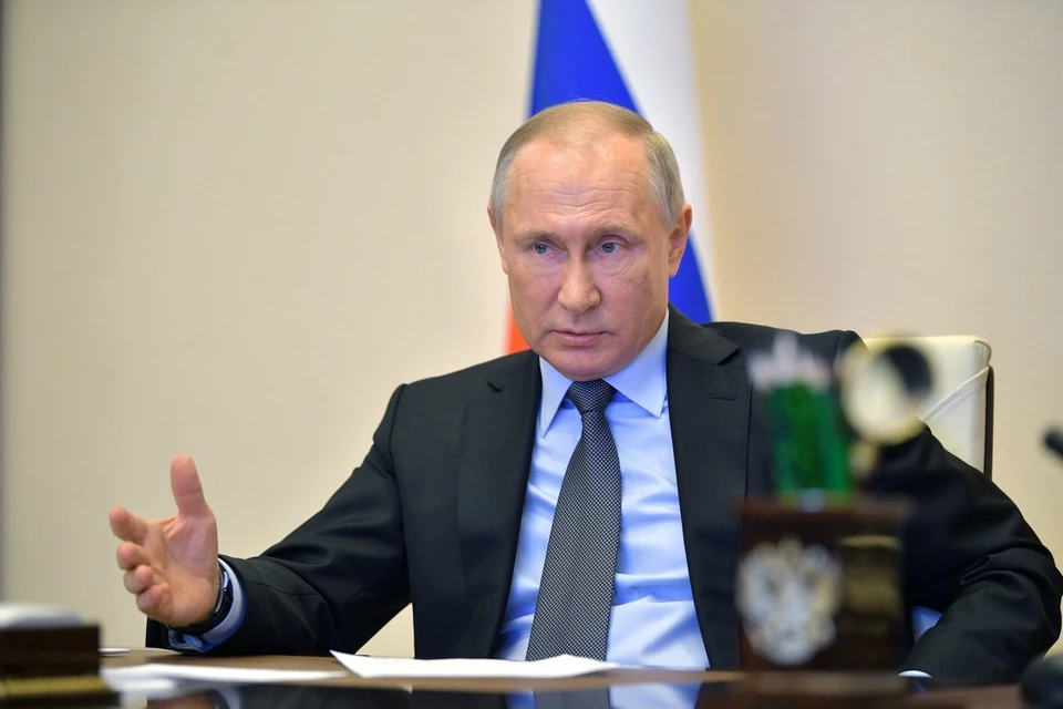 Владимир Путин пользовался услугами переводчика, чтобы общаться с американской делегацией