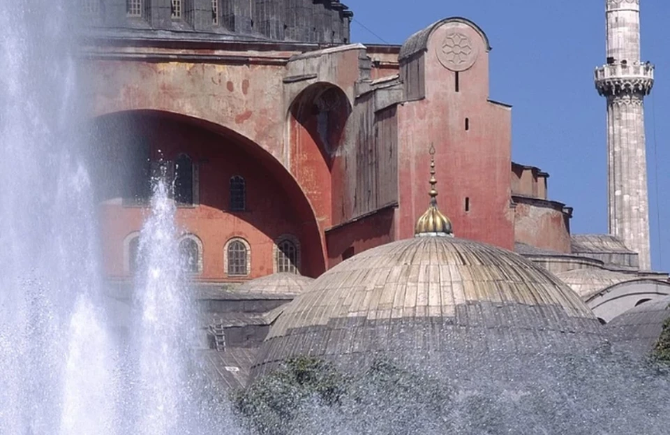 Святая София в Стамбуле снова стала мечетью