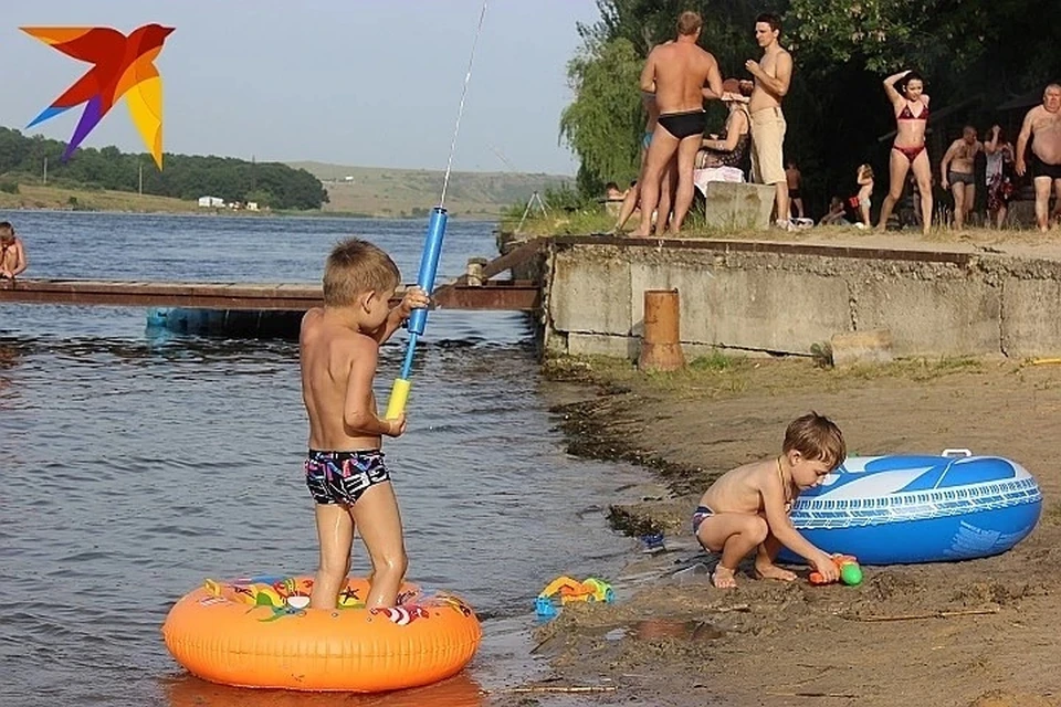 Какая бы жара не была на улице, лучше воздержаться от купания в водоемах города Донецка