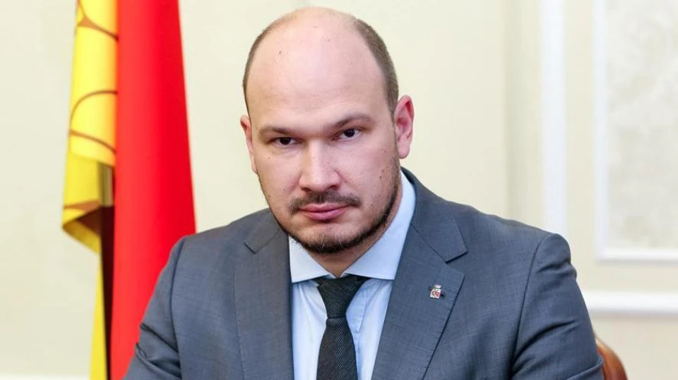 Владимир Пешков ушел со своего поста в январе.