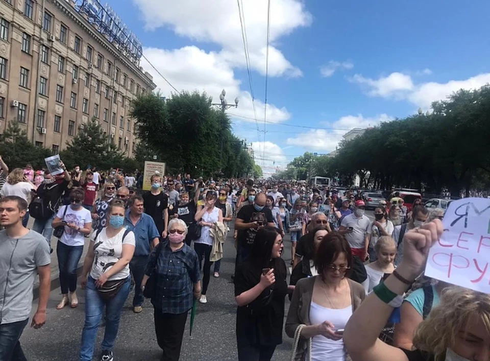 Десятки тысяч жителей города вышли на улицы с лозунгами «свободу Фургалу»