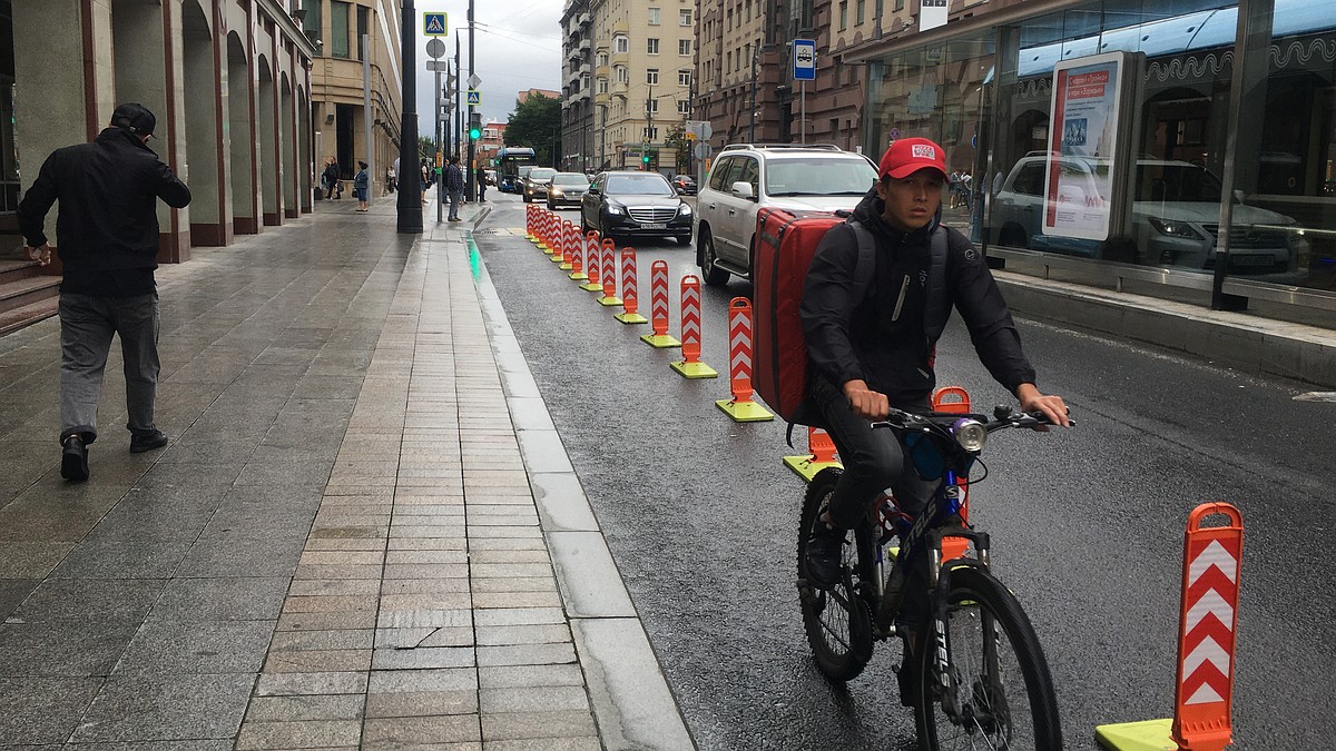 Москва двухколесная: на Садовом кольце появится велодорожка, на улице  Лесной - уже появилась - KP.RU