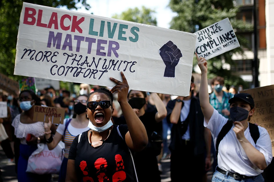 Движение «Черные жизни важны (Black Lives Matter)» прибегает ко все более радикальным формам борьбы.