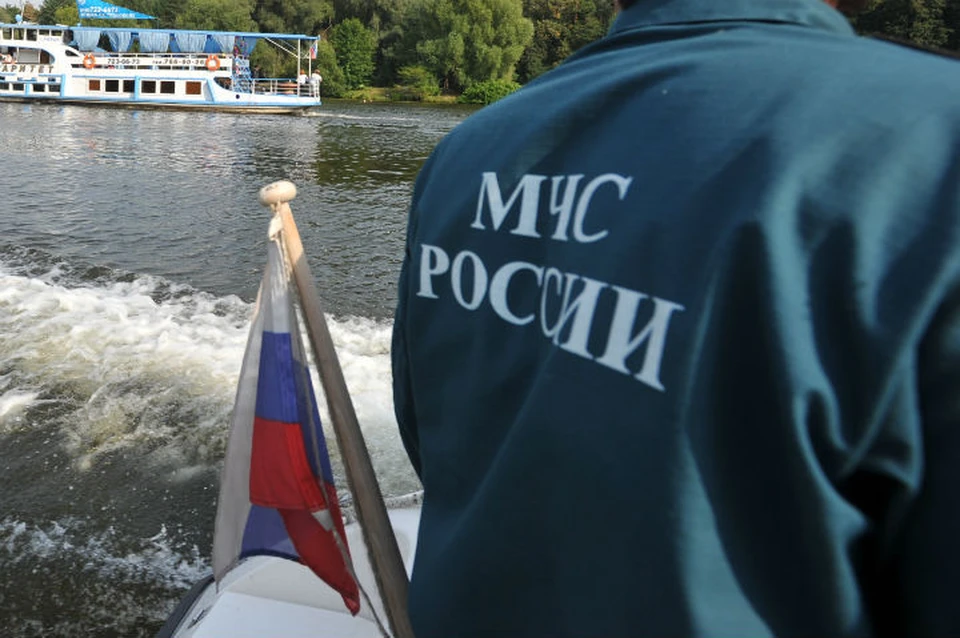 Спасатели проводят рейды по пляжам Иркутской области