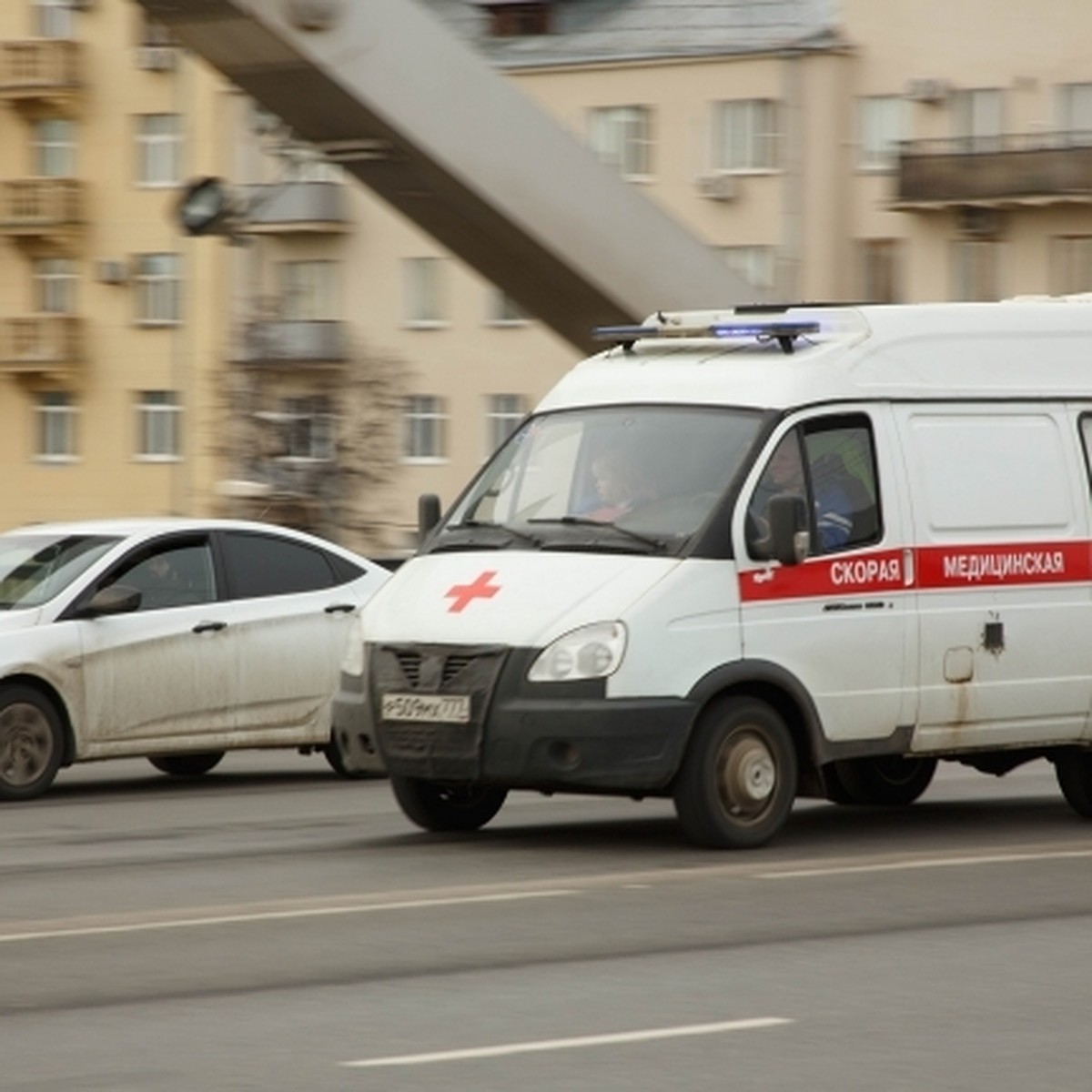 В Ростове-на-Дону назвали причину гибели троих рабочих на проспекте  Шолохова - KP.RU