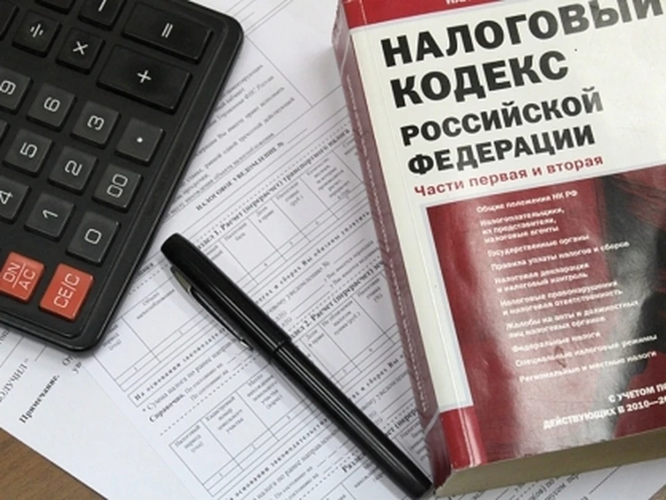 Попытка обмануть налоговую инспекцию обошлась директору оптовой фирмы в 9,5 миллионов рублей.
