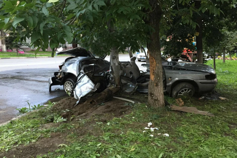 Напомним, что ДТП произошло около 3 часов утра