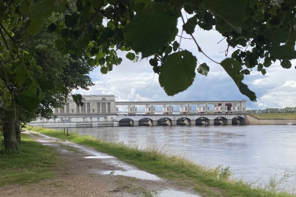 Верхневолжское водохранилище. Верхневолжская ГЭС. Каскад Верхневолжских ГЭС. Угличская ГЭС. РУСГИДРО Каскад Верхневолжских ГЭС.