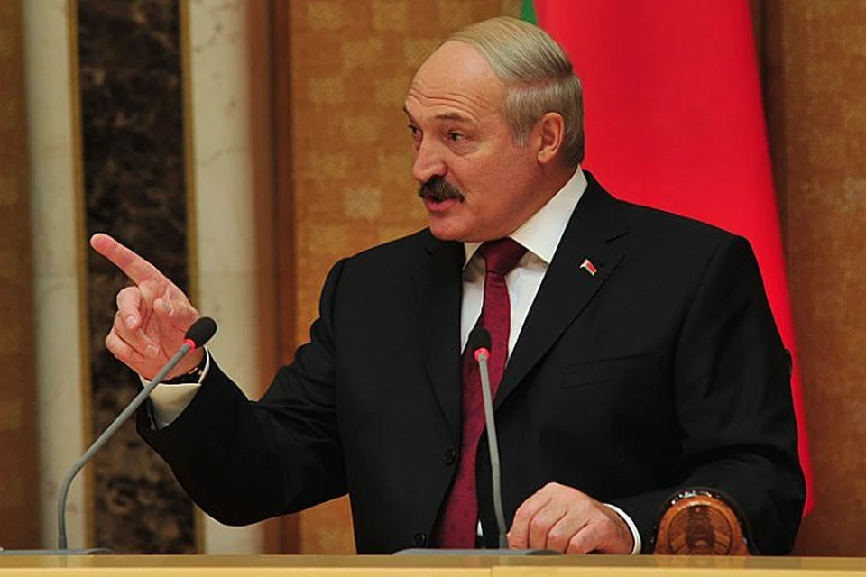 Лукашенко хочет красиво выйти из ситуации с задержанными россиянами, предоставив России и Украине самим решать их судьбу. А он как бы не при делах.