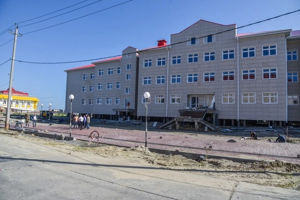 Глава Ямальского района потребовал ускориться при строительстве школы-интерната Фото: mo-yamal.ru