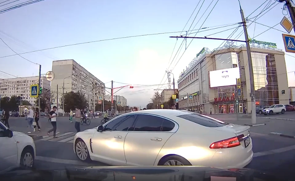 Фото: стоп-кадр видео