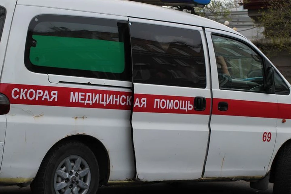 Жителя Владивостока госпитализировали после обрушения балкона