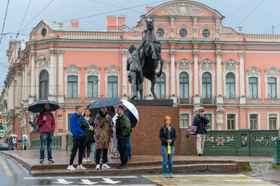 Дожди и похолодание пришли в Санкт-Петербург 26 августа