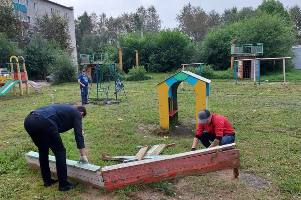 В Комсомольске-на-Амуре на краевой грант установят детскую площадку