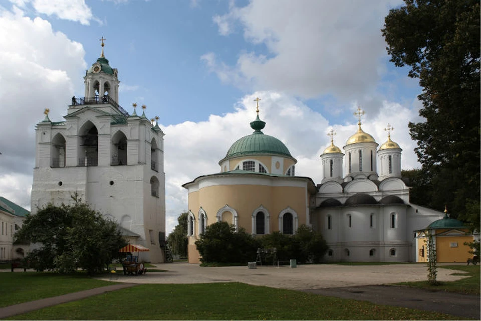 Сотрудников и посетителей эвакуировали. ФОТО: группа "Ярославский музей-заповедник" во ВКонтакте