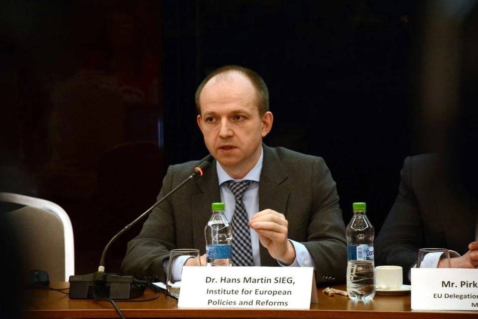 Расследование: Ганс Мартин Зиг – куратор Майи Санду и Андрея Нэстасе. Фото: scheme.md