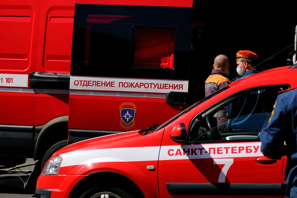 На Автовской улице горел подвал жилого дома.