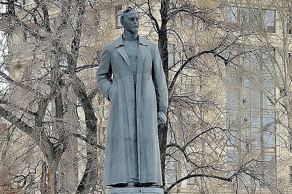 Памятник дзержинскому на лубянке фото
