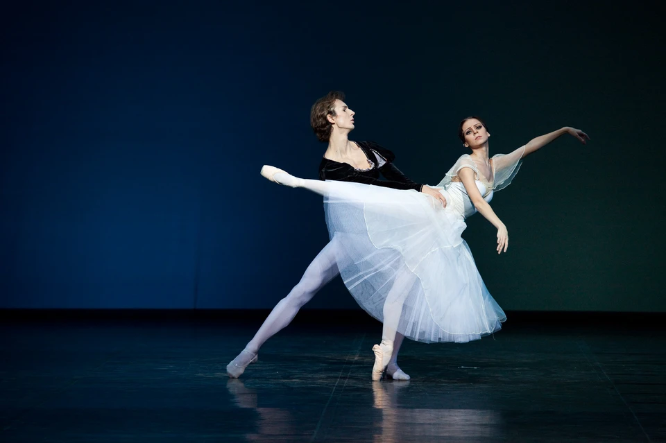 В октябре 2020 года в Самарском театре оперы и балета состоится 20-й Фестиваль классического балета имени Аллы Шелест.