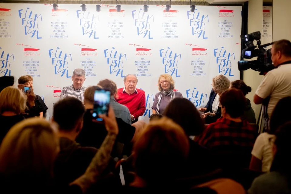 Организаторы кинофестиваля "Меридианы Тихого" на пресс-конференции в сентябре 2020 года. Фото: сайт кинофестиваля