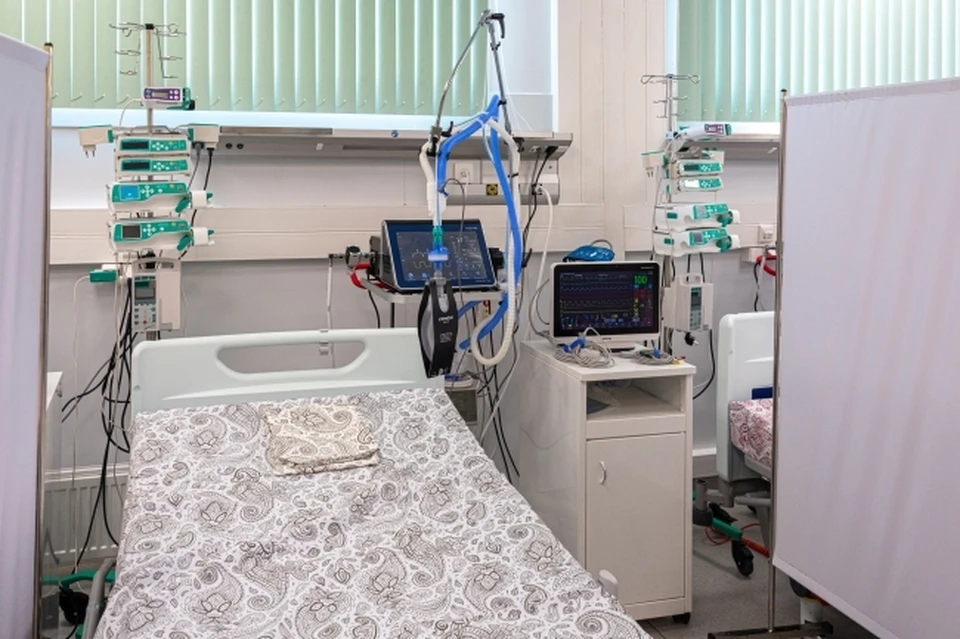 В госпитале Симферополя 25 COVID-положительных перевели в реанимацию.