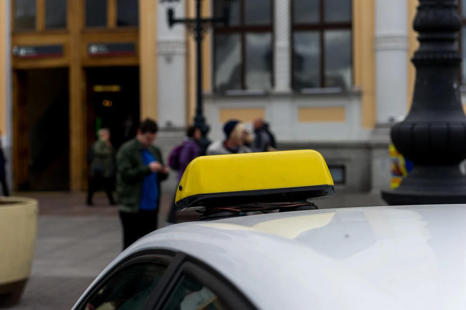 Петербургские такси подключат к системе "Безопасный город".