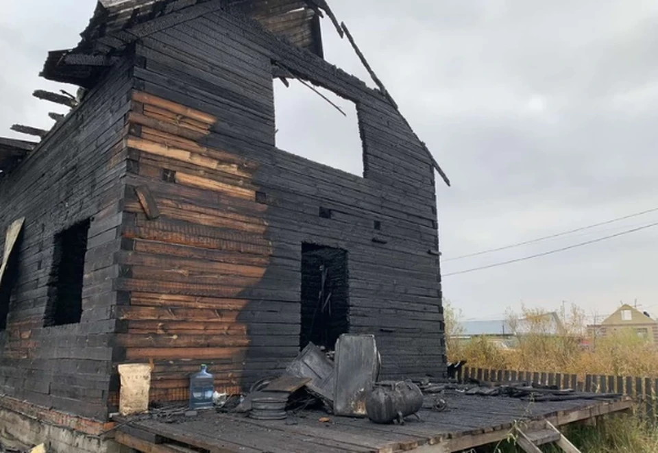 Следователи проверят, почему дети находились одни дома. Фото: СКР по Тюменской области