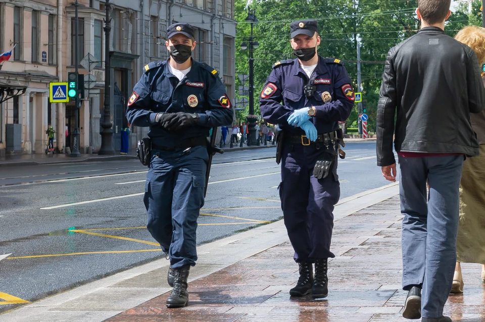 Поножовщина произошла в мини-отеле в Петербурге