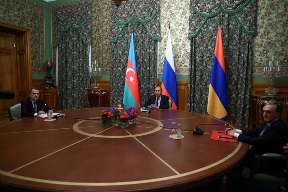 Трехсторонние консультации по перемирию в Нагорном Карабахе