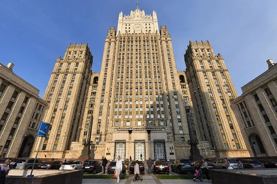 Посол Болгарии в Москве Атанас Крыстин в понедельник был вызван в МИД РФ в связи с высылкой сотрудников российского торгпредства из Софии