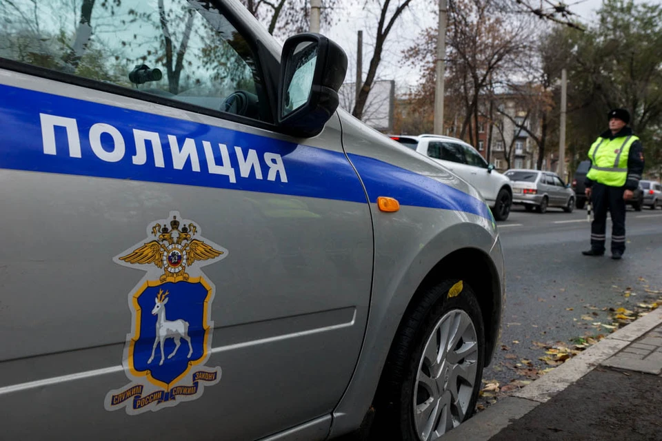 Полицейские пока не уволены, потому что взяли больничные