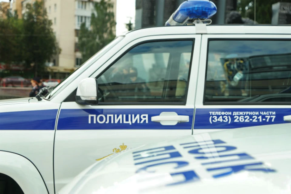 Сотрудники полиции выясняют обстоятельства получения травмы у бабушки