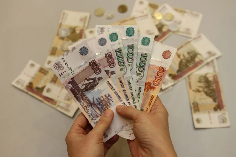 Пытаясь снять порчу, пенсионерка из Ангарска отдала 1,5 миллиона мошенникам