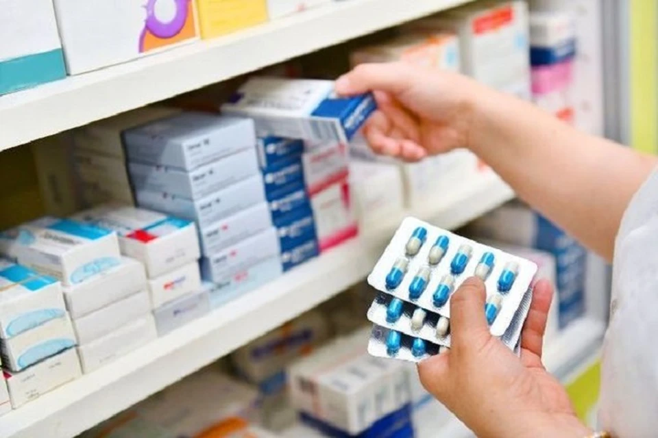 Осуществляется закупка 44 наименований дефицитных и востребованных лекарств для лечения COVID-19. Фото: ssmpkuv.ru