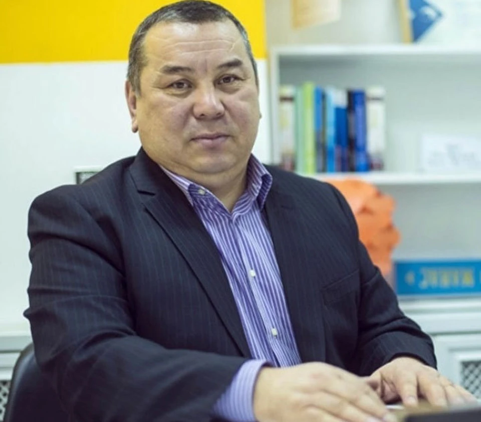 Балбак Тулобаев ушел с поста губернатора Иссык-Кульской области.