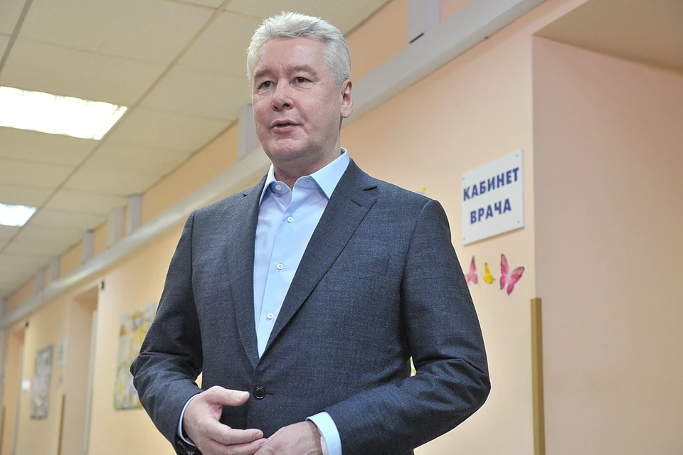Мэр Москвы Сергей Собянин сказал, что закрывать детские сады и вузы не планируют
