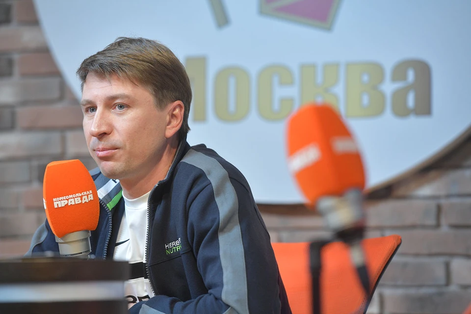 Прославленный фигурист – о ледовом проекте, соведущей и подколах Евгения Плющенко