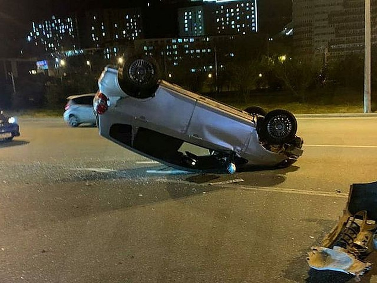 Две ракеты встретились: во Владивостоке водитель без страховки отправил  малолитражку в «головокружительное путешествие» - KP.RU