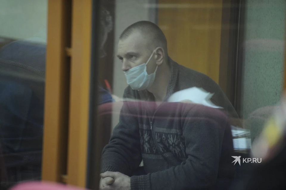 На первом заседании Александру Борисову продлили содержание под стражей до 20 апреля 2021 года.